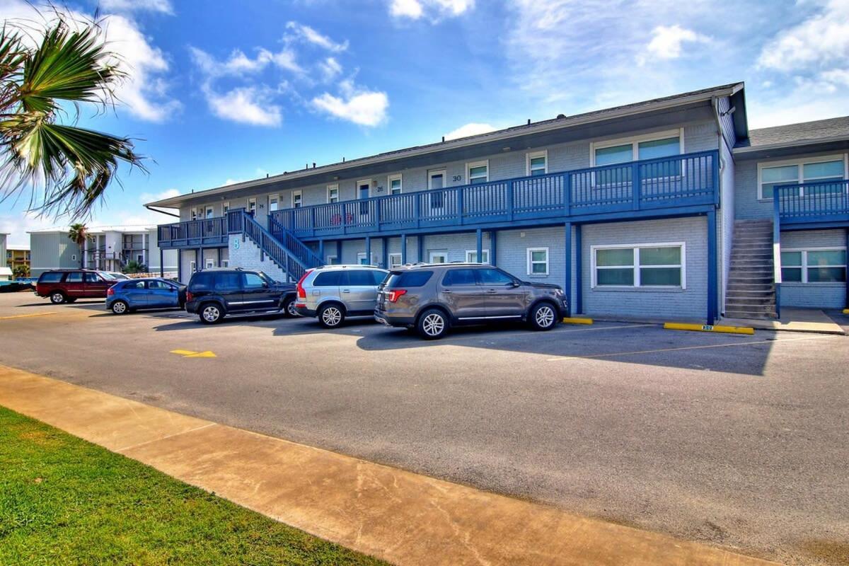 Captain Quarter'S 1 Bedrm Unit At Sea Isle Village ポート・アランサス エクステリア 写真